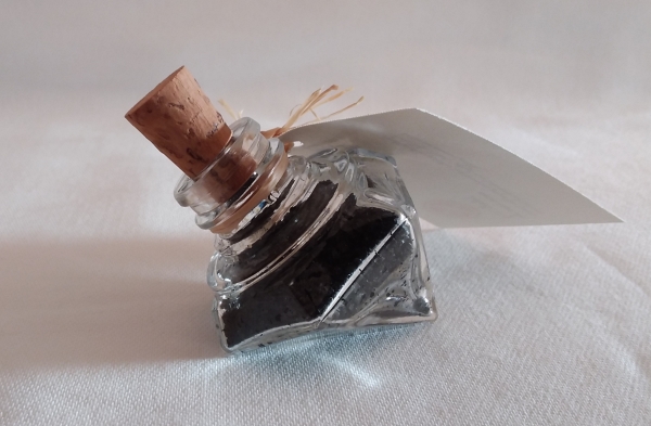 Black Lava Salz (Hawaii) "mini" im Diamantflacon 15 g